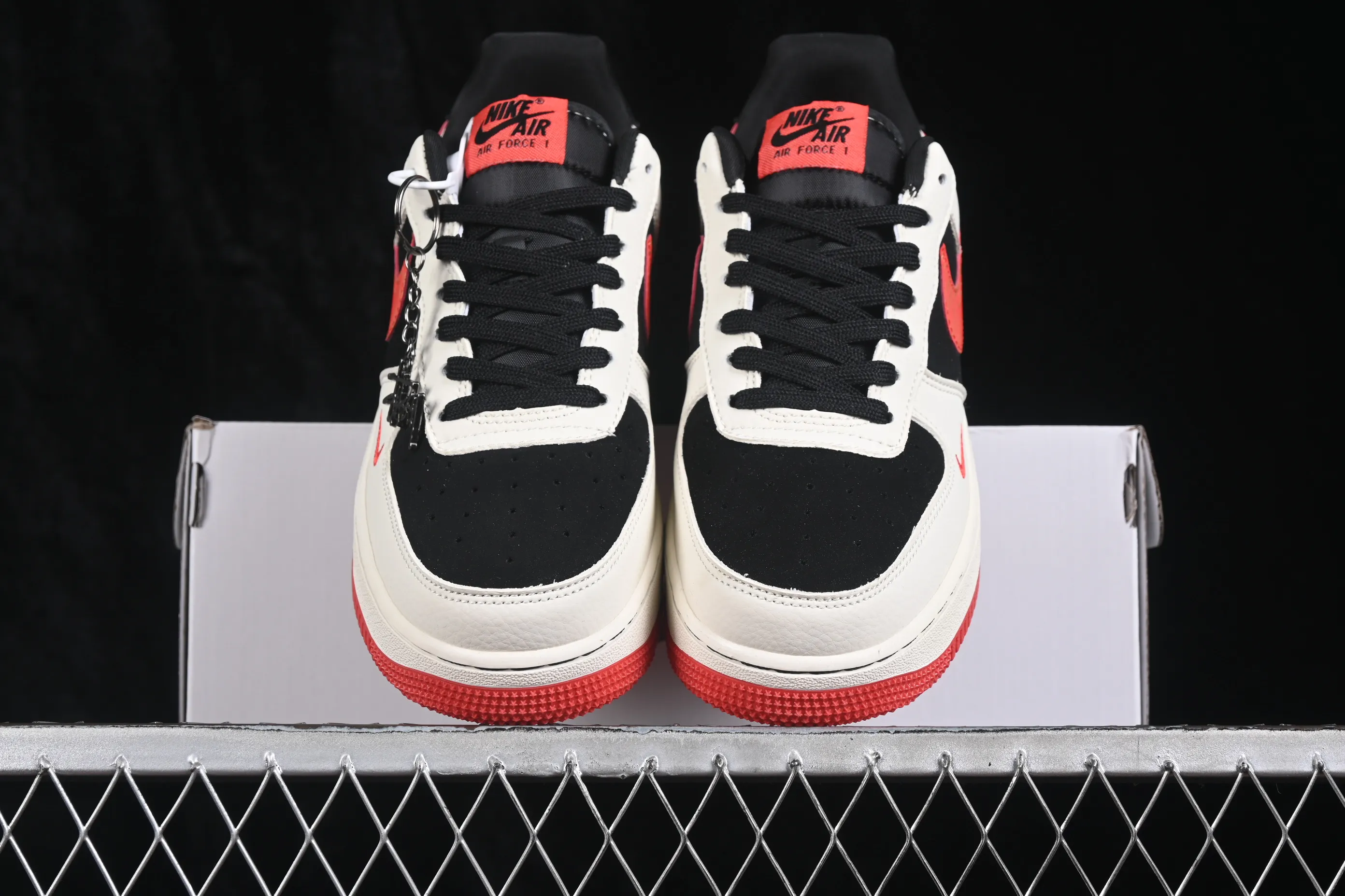 All categories Nk Air Force 1 Air Force series Nk Air Force 1 Low Air Force low-top Nike Air Force 1'07 Low Air Force 1 low-top casual sneakers DF0188-150